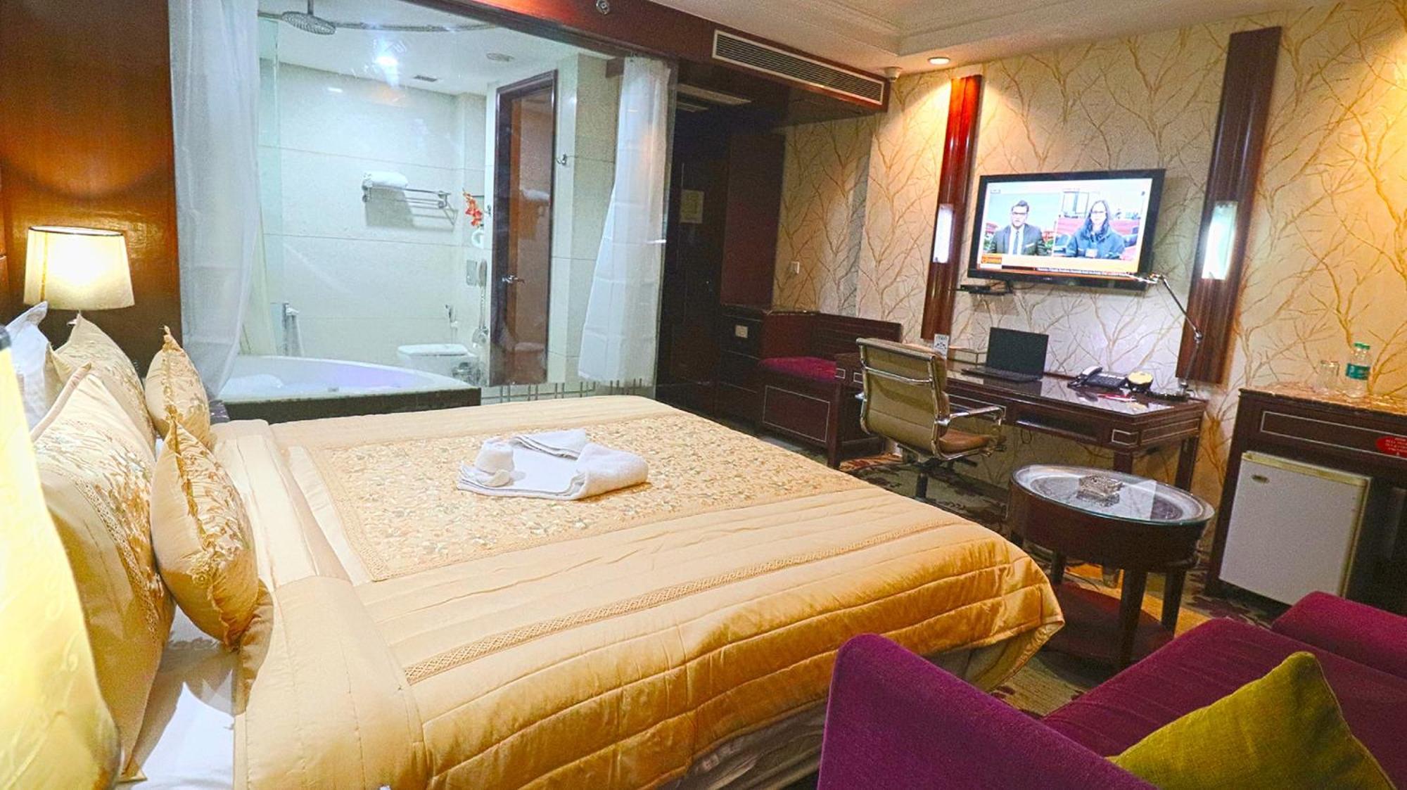สกายซิตี้ โฮเต็ล Hotel คูร์เคาน์ ภายนอก รูปภาพ